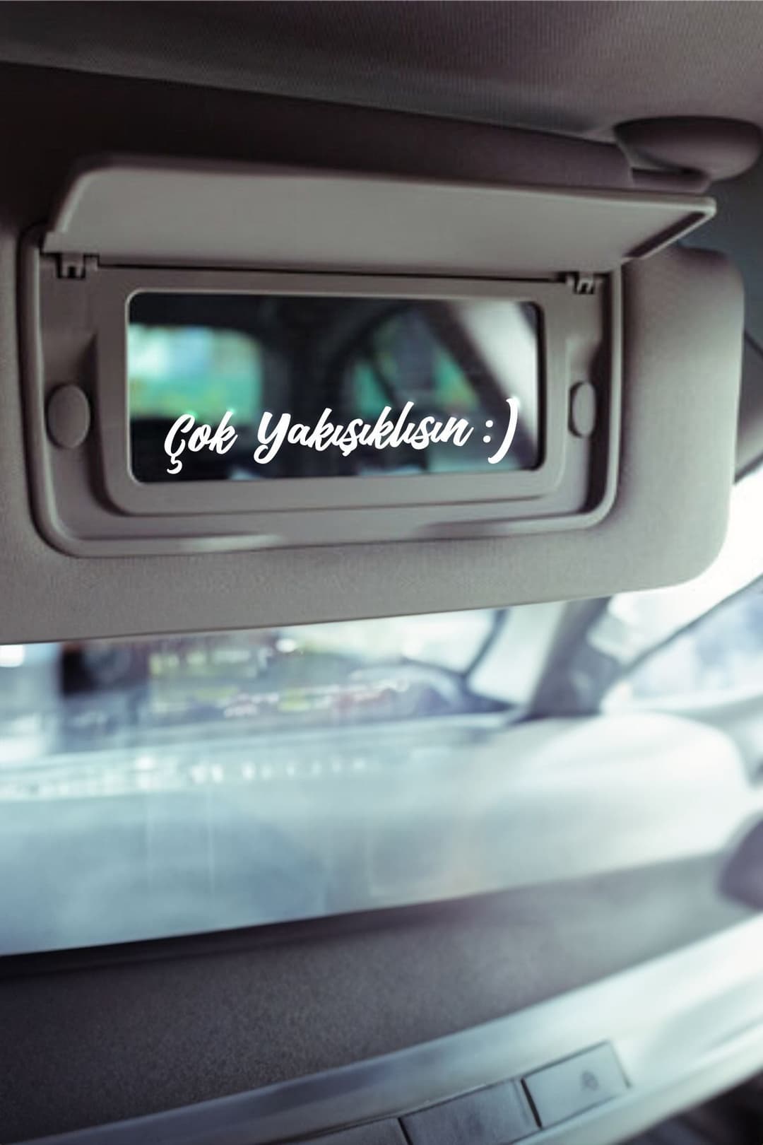 Çok Yakışıklısın - Araba Güneşlik Ayna - Motor Yazısı -Etiket Sticker 8,5x1,5cm cok-yakisiklisin